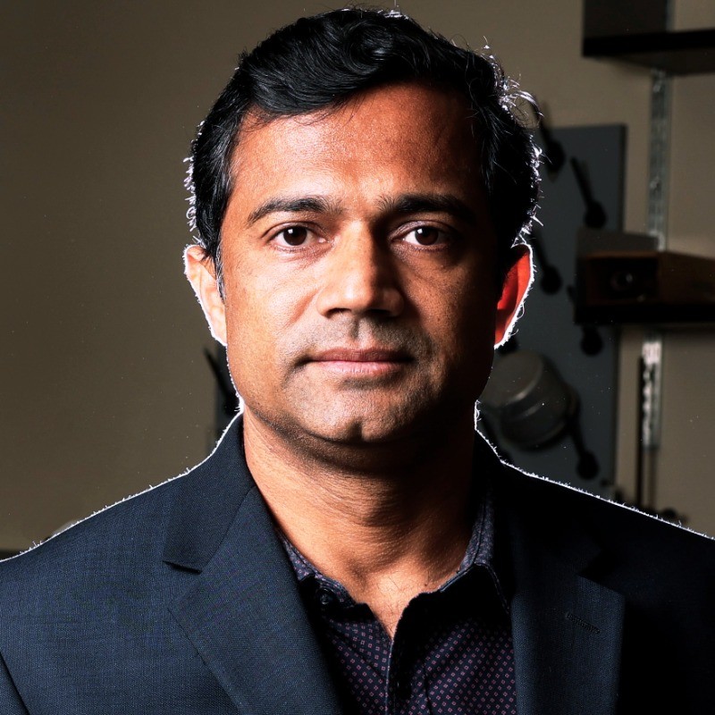 Dr. Beni Dangi